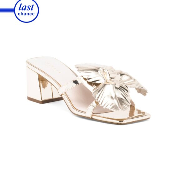 CECELIA NEW YORK Shoes - CECELIA NEW YORK Gold Leather Happy Heeled Floral Applique Sandals